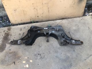 bontott RENAULT CLIO IV Első Bölcső