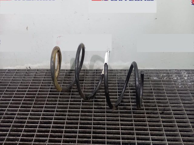 bontott RENAULT CLIO IV Első Rugó