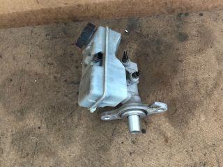 bontott RENAULT CLIO IV Főfékhenger