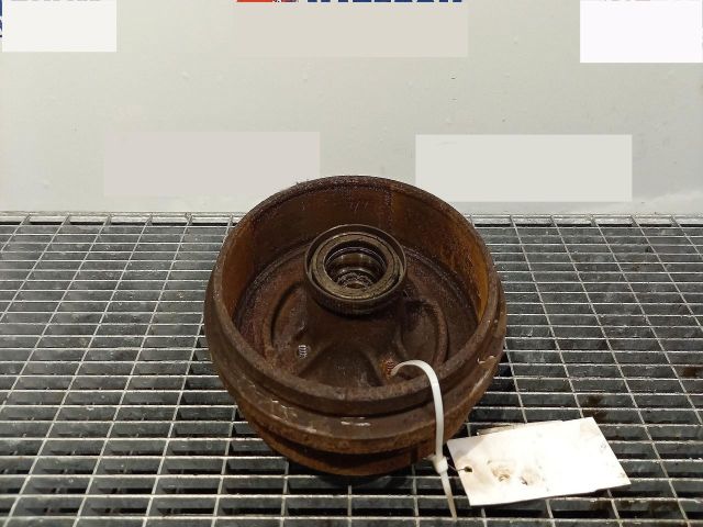 bontott RENAULT CLIO IV Hátsó Fékdob