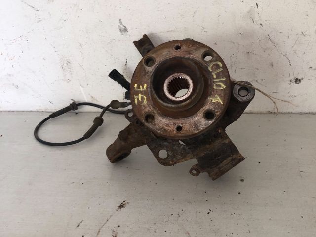 bontott RENAULT CLIO IV Jobb első Csonkállvány Kerékaggyal