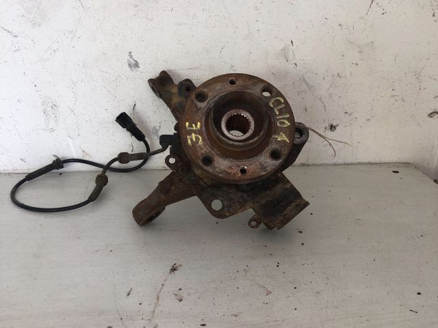 bontott RENAULT CLIO IV Jobb első Csonkállvány Kerékaggyal