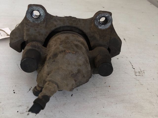 bontott RENAULT CLIO IV Jobb első Féknyereg Munkahengerrel