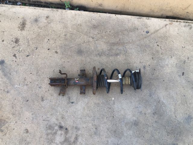 bontott RENAULT CLIO IV Jobb első Gólyaláb (Lengécsillapító, Rugó)