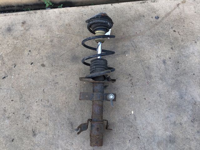 bontott RENAULT CLIO IV Jobb első Gólyaláb (Lengécsillapító, Rugó)