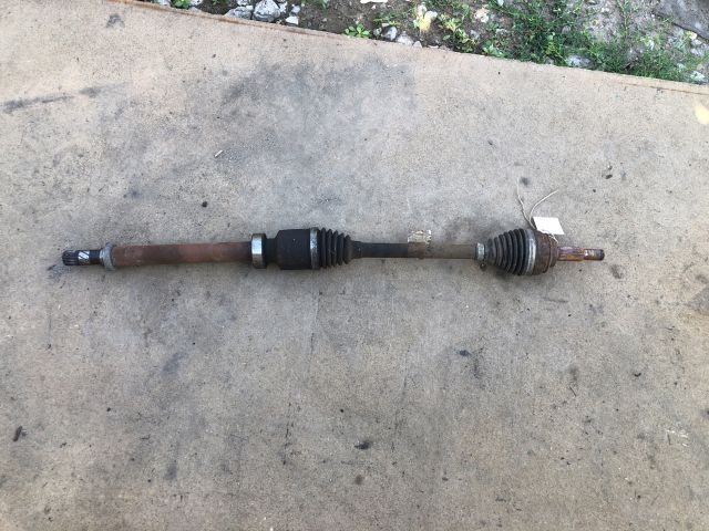 bontott RENAULT CLIO IV Jobb Féltengely