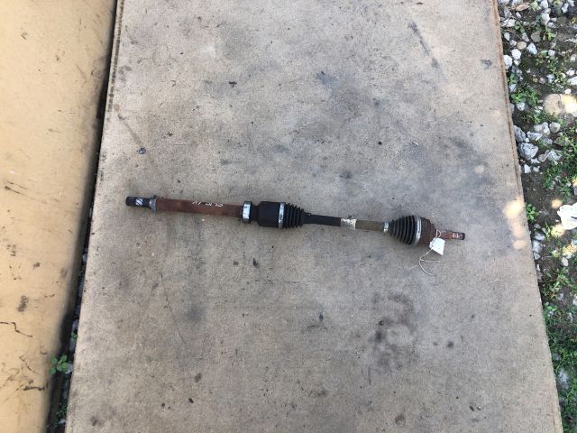 bontott RENAULT CLIO IV Jobb Féltengely