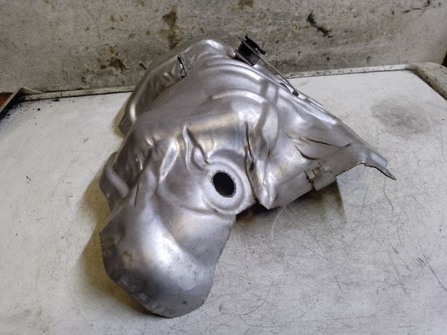 bontott RENAULT CLIO IV Katalizátor Hővédő Lemez