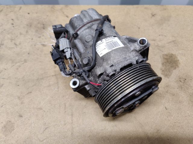 bontott RENAULT CLIO IV Klímakompresszor