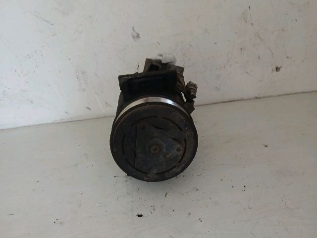 bontott RENAULT CLIO IV Klímakompresszor