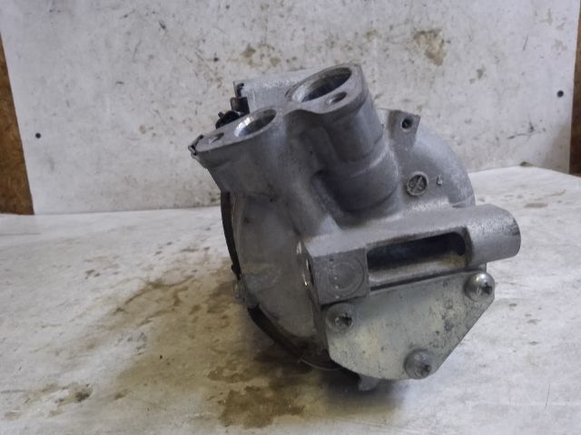 bontott RENAULT CLIO IV Klímakompresszor