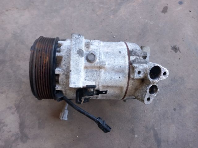bontott RENAULT CLIO IV Klímakompresszor