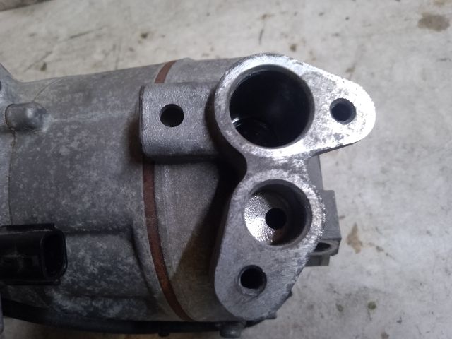 bontott RENAULT CLIO IV Klímakompresszor