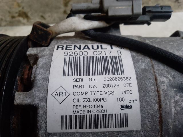 bontott RENAULT CLIO IV Klímakompresszor