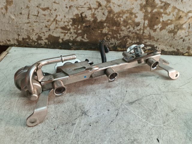 bontott RENAULT CLIO IV Közösnyomócső