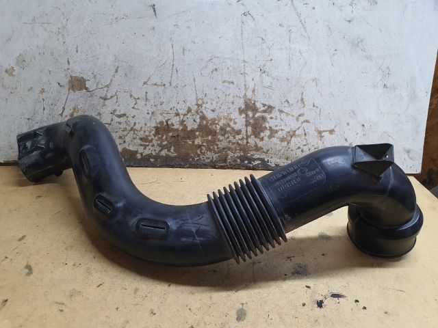 bontott RENAULT CLIO IV Légbeömlő Cső