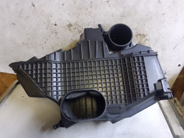 bontott RENAULT CLIO IV Légszűrő Ház