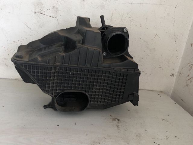 bontott RENAULT CLIO IV Légszűrő Ház