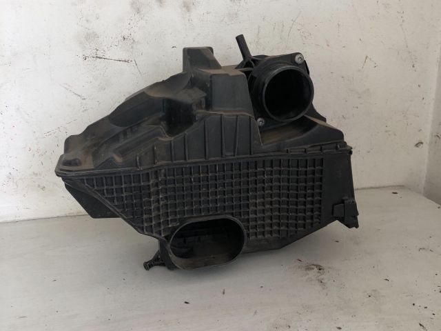 bontott RENAULT CLIO IV Légszűrő Ház