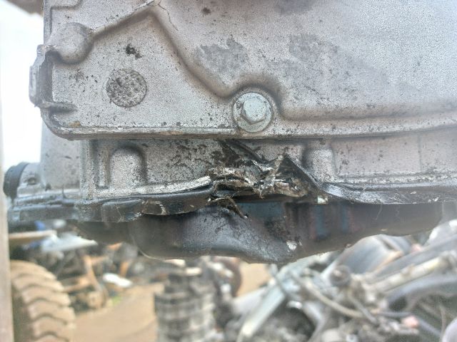 bontott RENAULT CLIO IV Motor (Fűzött blokk hengerfejjel)