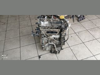 bontott RENAULT CLIO IV Motor (Fűzött blokk hengerfejjel)
