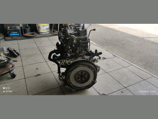 bontott RENAULT CLIO IV Motor (Fűzött blokk hengerfejjel)