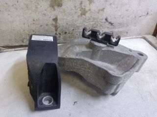 bontott RENAULT CLIO IV Motor Tartó Bak (Fém)