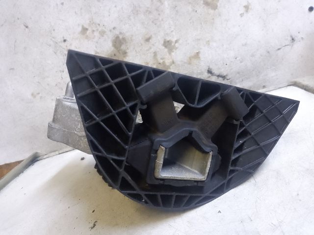 bontott RENAULT CLIO IV Motor Tartó Bak (Fém)