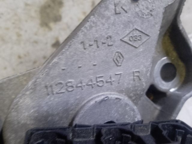 bontott RENAULT CLIO IV Motor Tartó Bak (Fém)