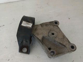 bontott RENAULT CLIO IV Motor Tartó Bak Jobb