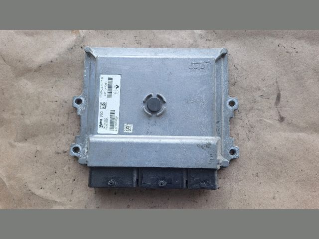 bontott RENAULT CLIO IV Motorvezérlő