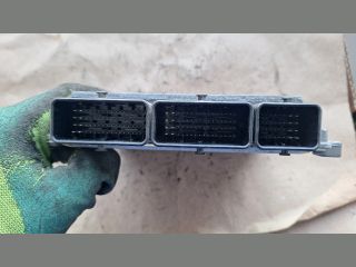 bontott RENAULT CLIO IV Motorvezérlő