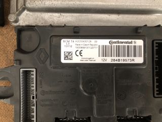 bontott RENAULT CLIO IV Motorvezérlő