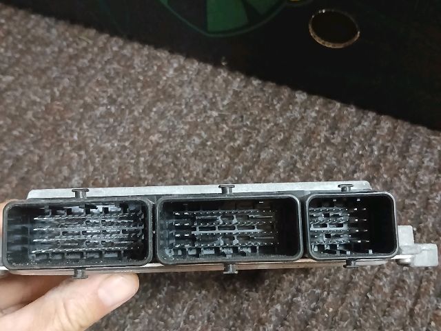 bontott RENAULT CLIO IV Motorvezérlő