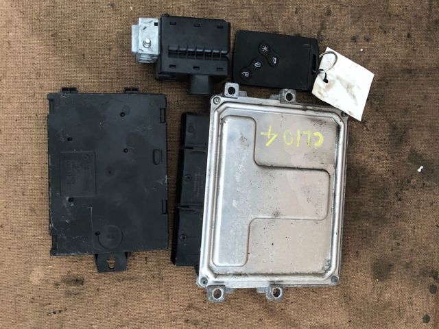 bontott RENAULT CLIO IV Motorvezérlő