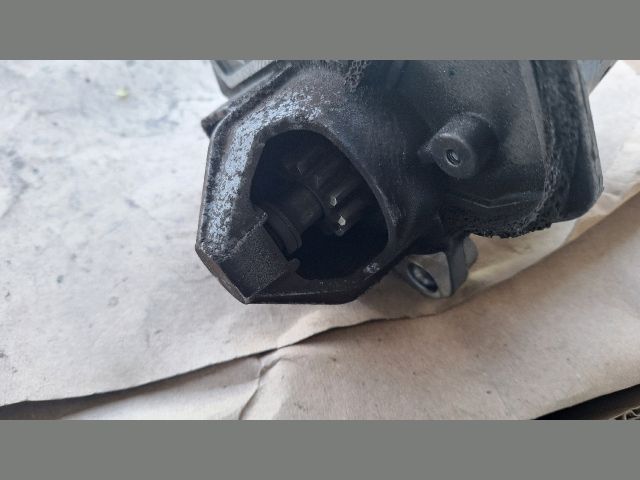 bontott RENAULT CLIO IV Önindító