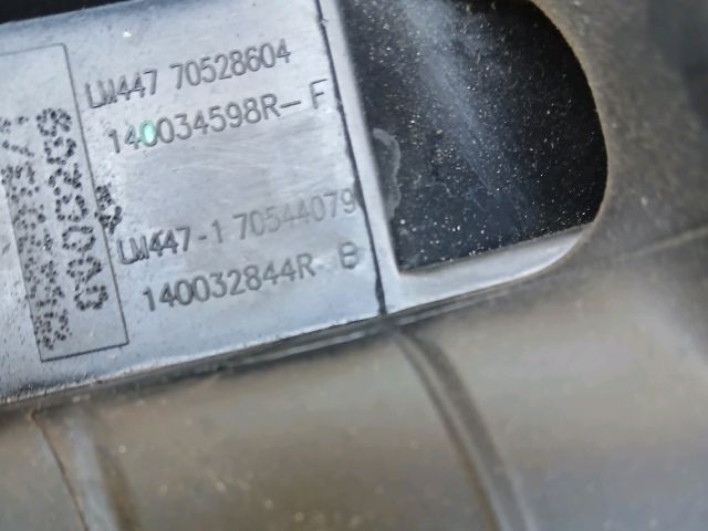 bontott RENAULT CLIO IV Szívósor