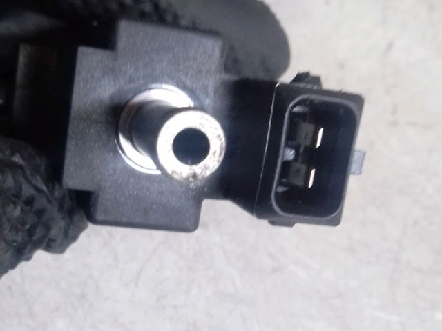 bontott RENAULT CLIO IV Turbó Vákum Szelep