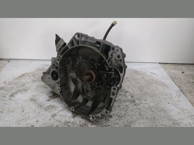 bontott RENAULT CLIO IV Váltó (Mechanikus)