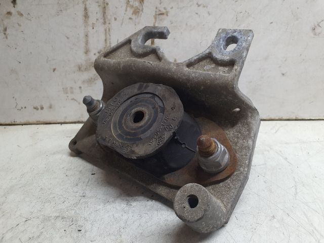 bontott RENAULT CLIO IV Váltó Tartó Bak (Pozíciófüggetlen)