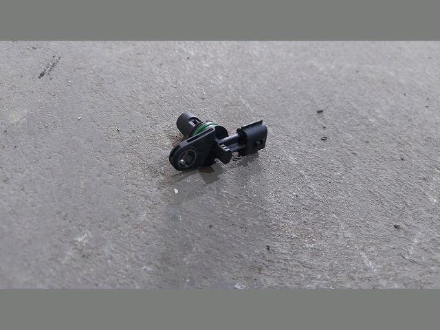 bontott RENAULT CLIO IV Vezérműtengely Fordulatszám Jeladó