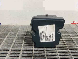 bontott RENAULT CLIO IV ABS Kocka