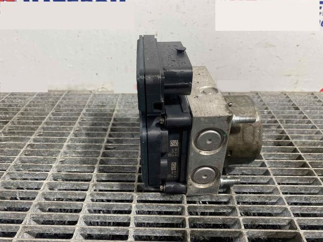 bontott RENAULT CLIO IV ABS Kocka