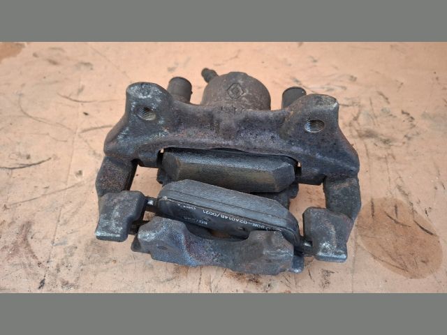 bontott RENAULT CLIO IV Bal első Féknyereg Munkahengerrel