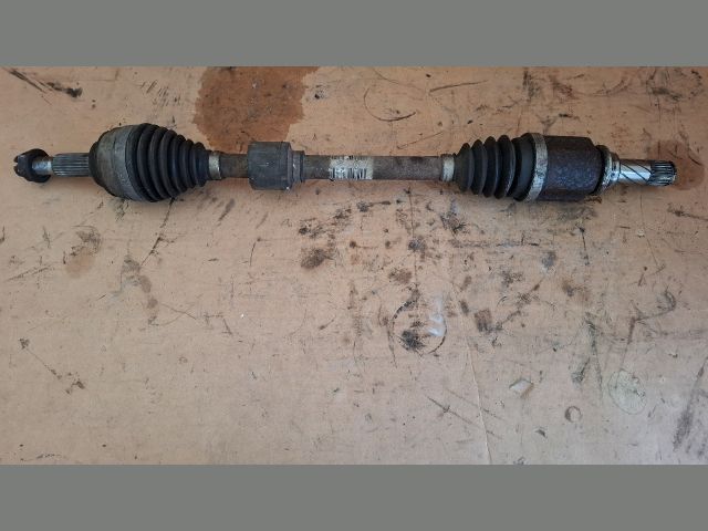 bontott RENAULT CLIO IV Bal Féltengely