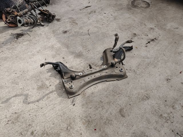 bontott RENAULT CLIO IV Első Bölcső