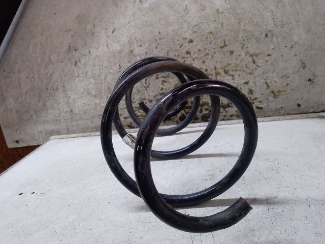 bontott RENAULT CLIO IV Első Rugó