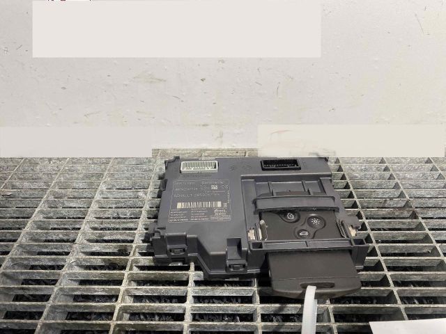 bontott RENAULT CLIO IV Gyújtáskapcsoló