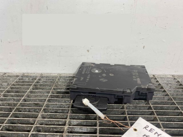 bontott RENAULT CLIO IV Gyújtáskapcsoló