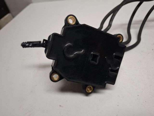 bontott RENAULT CLIO IV Gyújtótrafó